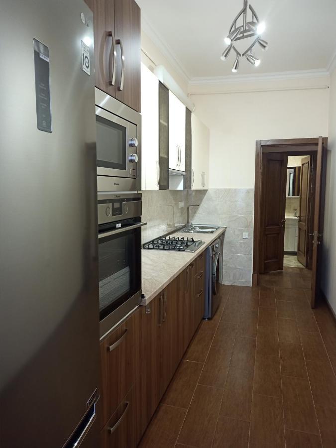 Spacious One Bedroom Apartment In The City Centre Jerevan Eksteriør billede