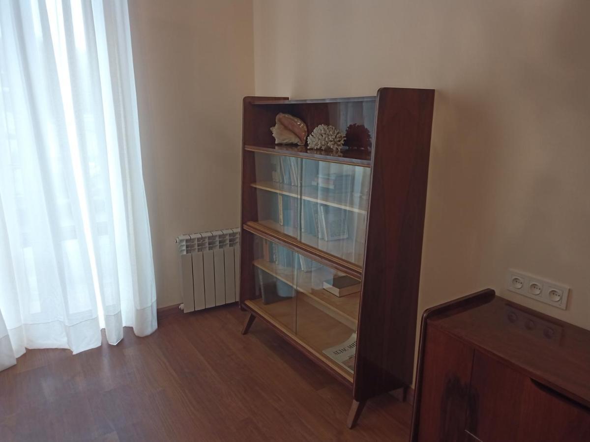 Spacious One Bedroom Apartment In The City Centre Jerevan Eksteriør billede