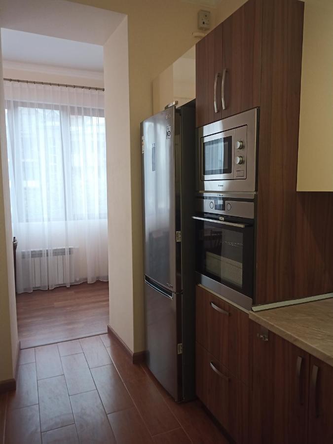 Spacious One Bedroom Apartment In The City Centre Jerevan Eksteriør billede