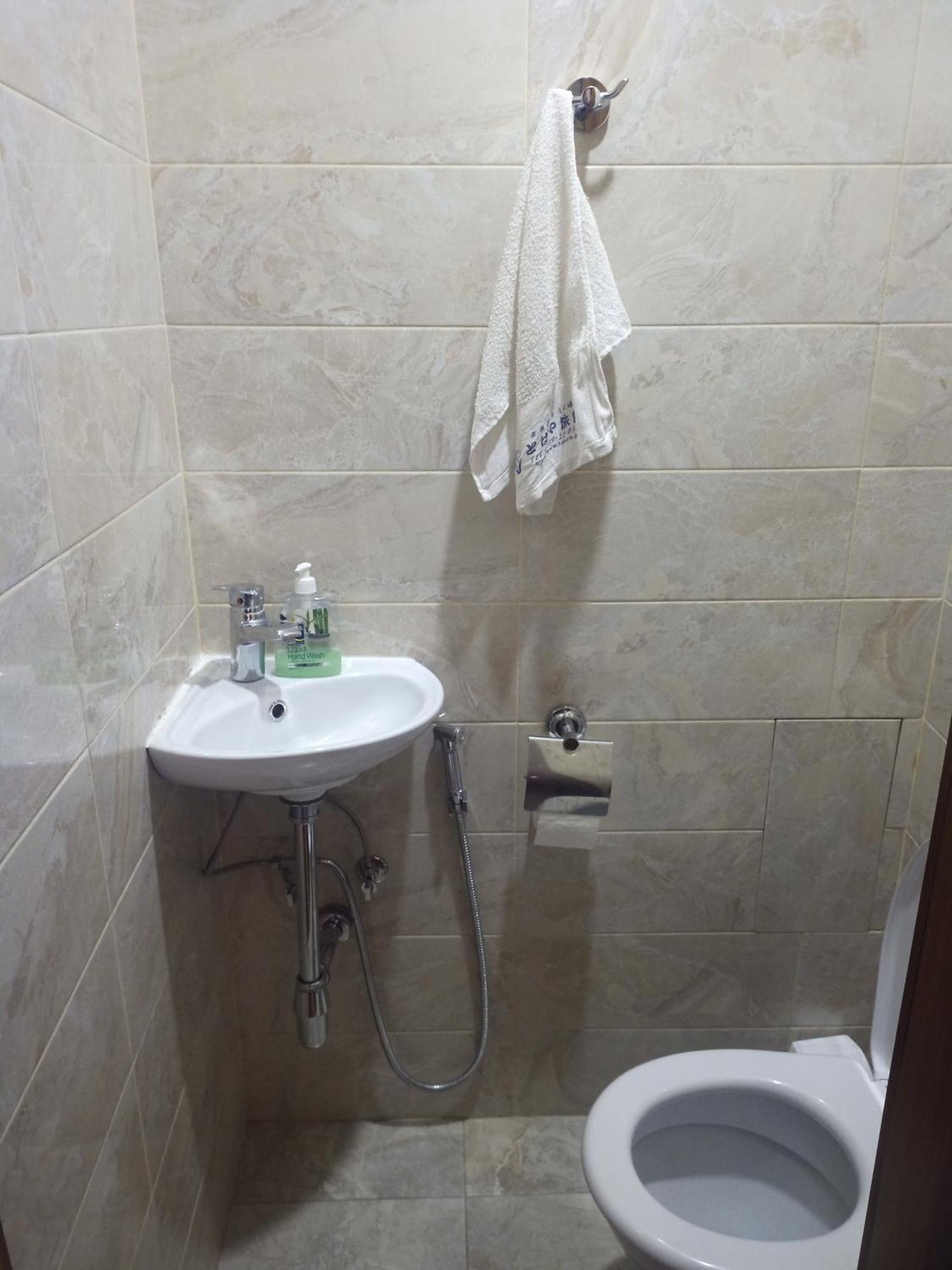 Spacious One Bedroom Apartment In The City Centre Jerevan Eksteriør billede